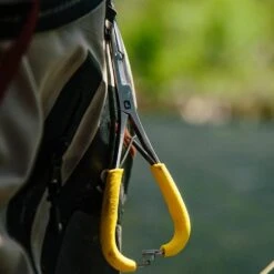 Loon Classic Mitten Scissor Clamps -Angling Promotion Shop Loon Classic Mitten Scissor Clamps 3